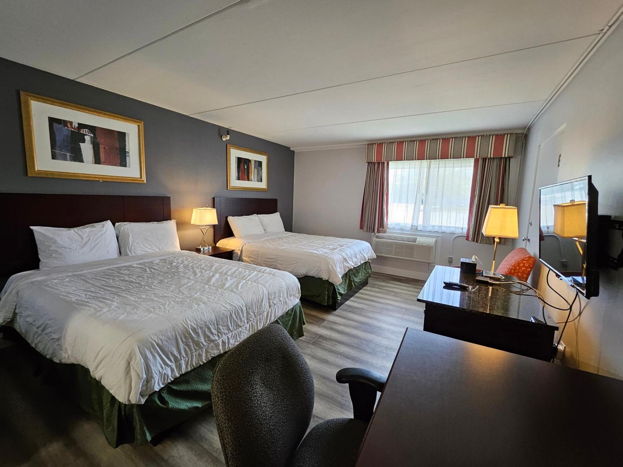 Center Street Value Inn 奥本 外观 照片
