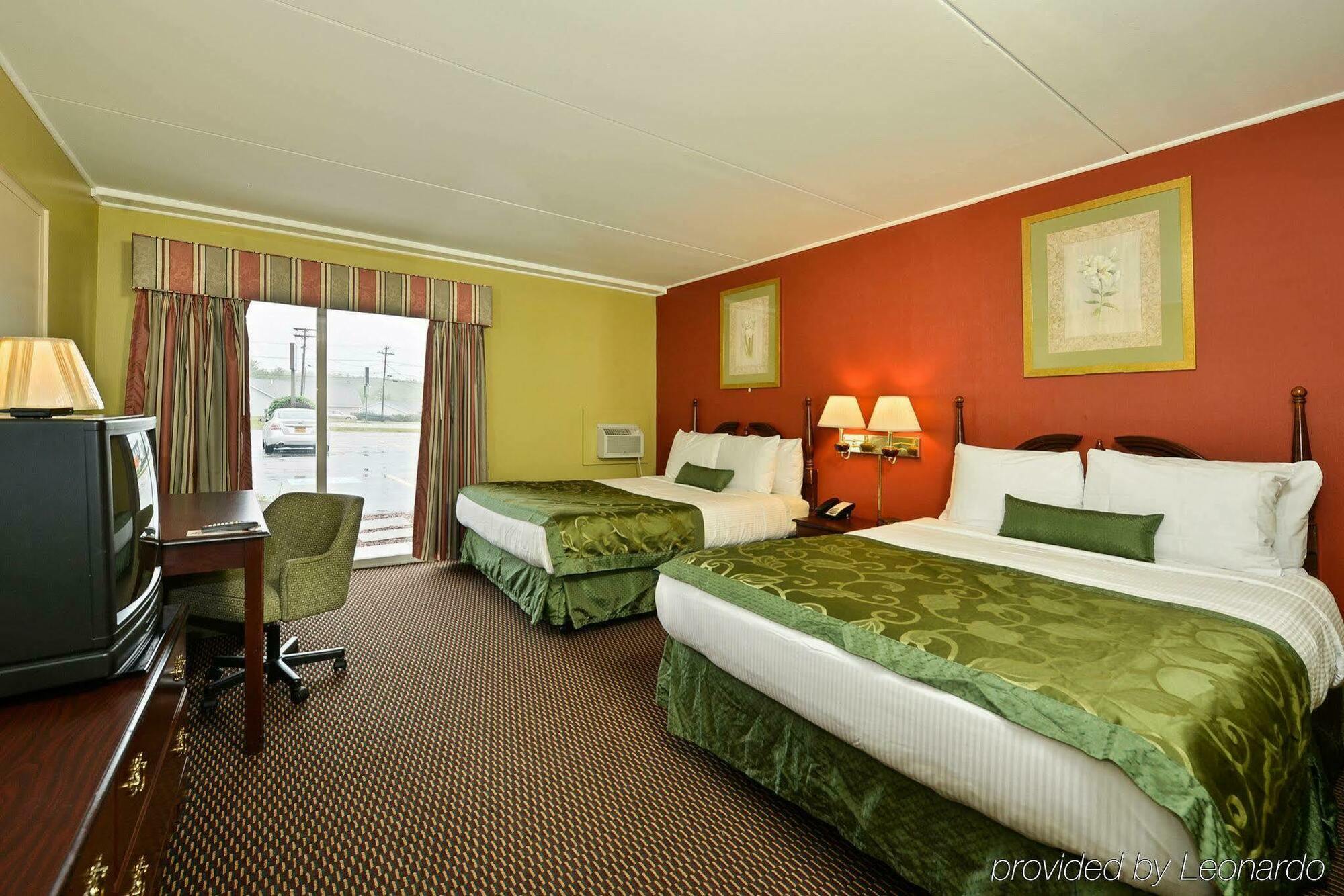 Center Street Value Inn 奥本 外观 照片